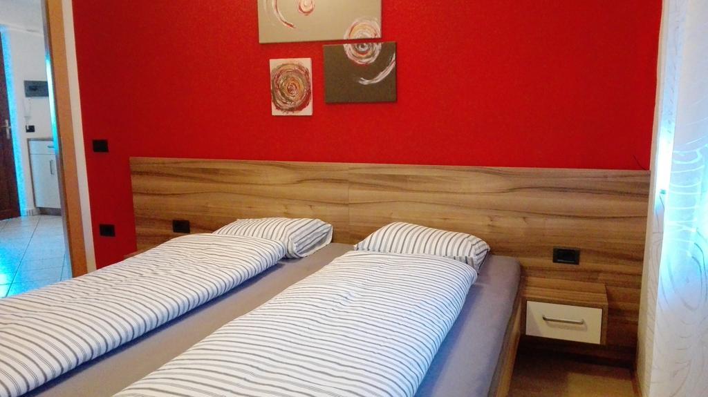 Tschannerhof Apartment เบรสซาโนเน ภายนอก รูปภาพ